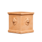 Preview: Quadratischer Blumenkasten aus Impruneta-Terracotta mit Löwenkopf